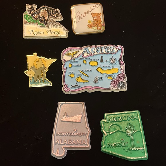 Magnets - Picture 16 of 16